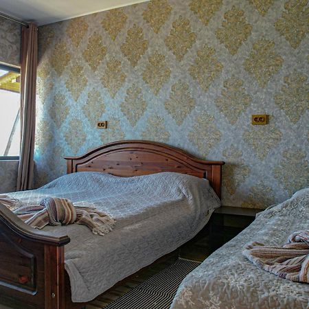 Къща За Гости Ненийски Lom Esterno foto